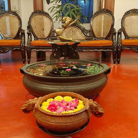 Petit Gite Heritage Home Pondicherry Esterno foto